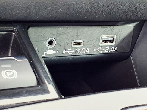 Used 2024 Subaru Outback Wilderness AWD/4WD image 22