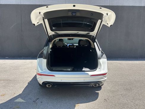 New 2025 Lincoln Corsair Grand Touring AWD/4WD image 15