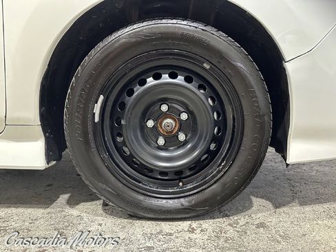 Used 2019 Nissan Leaf S w/ S Charge Package image 28