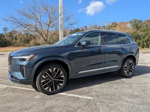 New 2026 Volvo XC90 B6 Ultra w/ Protection Package image 2