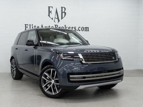 Used 2025 Land Rover Range Rover SE AWD/4WD image 59