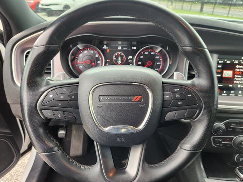Used 2019 Dodge Charger GT RWD image 9