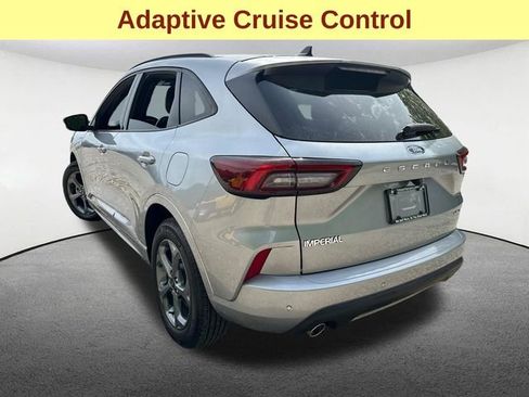 Used 2024 Ford Escape ST-Line w/ Tech Pack #1 AWD/4WD image 11
