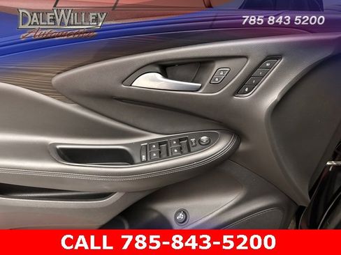 Used 2020 Buick Envision Essence image 16