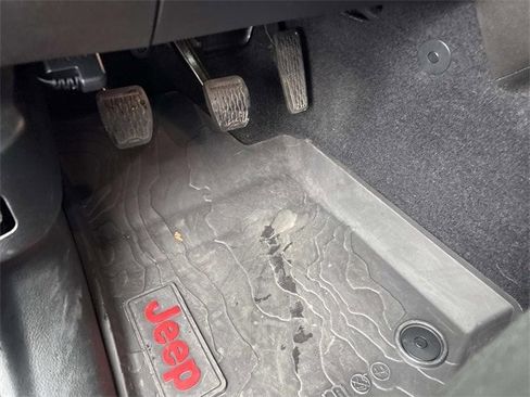 Used 2020 Jeep Wrangler Rubicon image 23