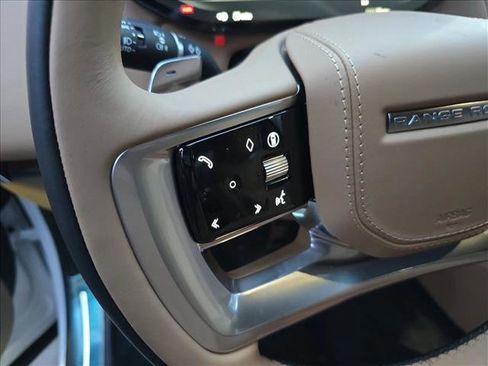 New 2026 Land Rover Range Rover Long Wheelbase SE image 15