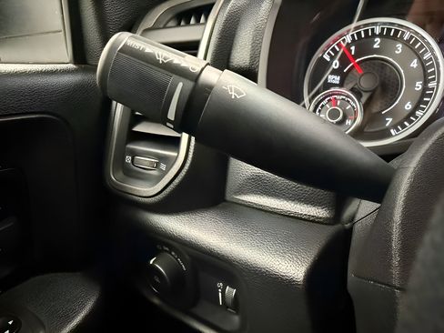 Used 2022 RAM 2500 Tradesman w/ Safety Group AWD/4WD image 20