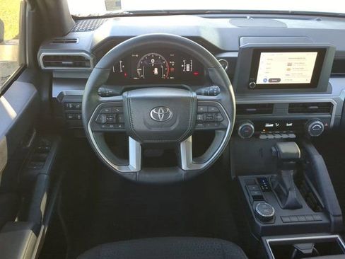 Used 2025 Toyota 4Runner SR5 image 16