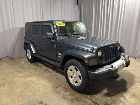 Used 2008 Jeep Wrangler Unlimited Sahara AWD/4WD image 2
