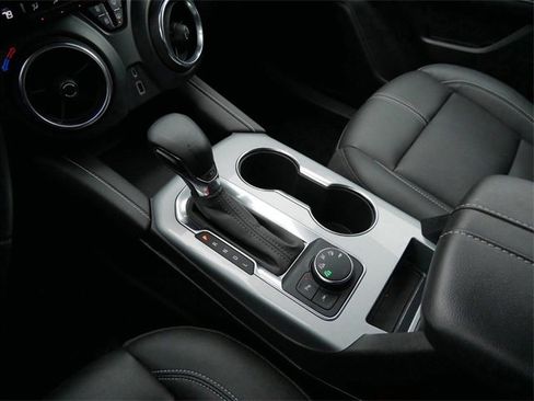 Used 2023 Chevrolet Blazer LT image 22