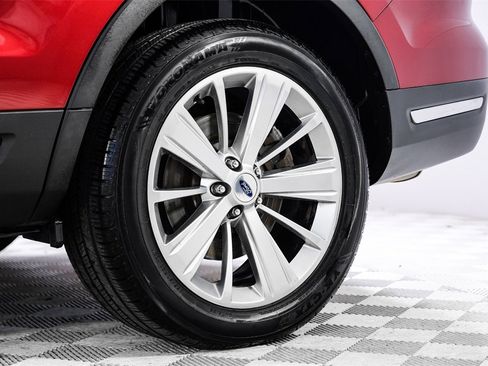 Used 2019 Ford Explorer Limited w/ Class III Trailer Tow Package image 57