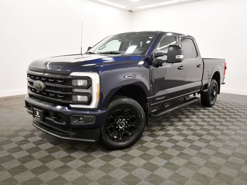 Used 2023 Ford F250 Lariat w/ Black Appearance Package AWD/4WD image 2