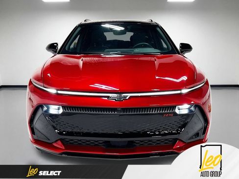 Used 2026 Chevrolet Equinox EV RS w/ Convenience Package II FWD image 2