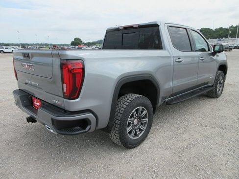New 2026 GMC Sierra 1500 AT4 w/ AT4 Premium Package AWD/4WD image 5