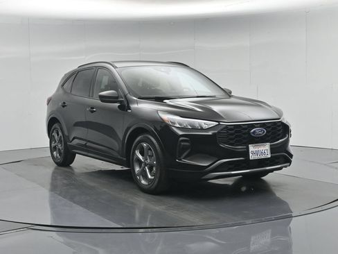 Certified 2023 Ford Escape ST-Line w/ Tech Pack #1 FWD image 58