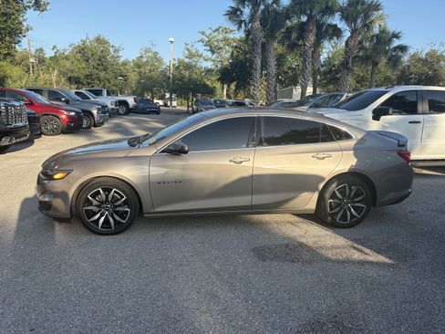 Used 2022 Chevrolet Malibu RS FWD image 4