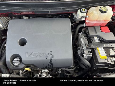 Used 2020 Chevrolet Traverse LT FWD image 27