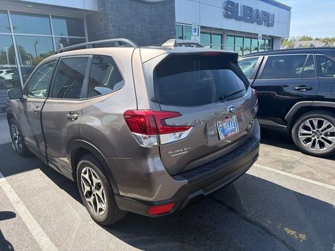 Certified 2023 Subaru Forester Premium AWD/4WD image 5