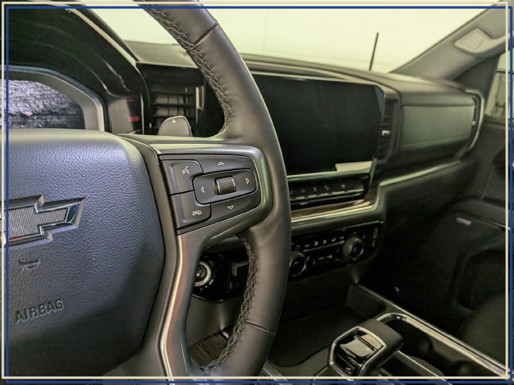 Certified 2024 Chevrolet Silverado 1500 LT Trail Boss w/ LT Trail Boss Premium Package AWD/4WD image 21
