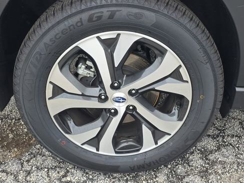 Used 2020 Subaru Outback Touring XT AWD/4WD image 11
