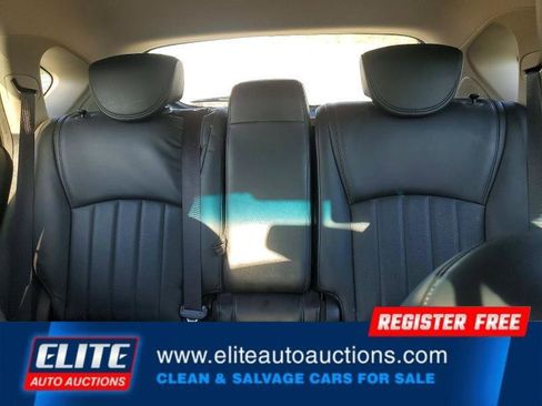 Used 2017 INFINITI QX50 2WD w/ Premium Plus Package image 20