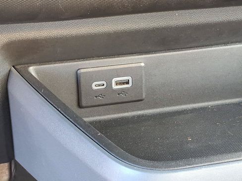 Used 2024 Chevrolet Brightdrop 600 w/ Commercial Equipment Package AWD/4WD image 25