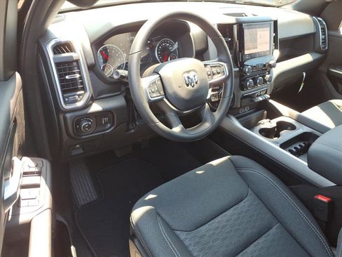 New 2026 RAM 1500 Express AWD/4WD image 16