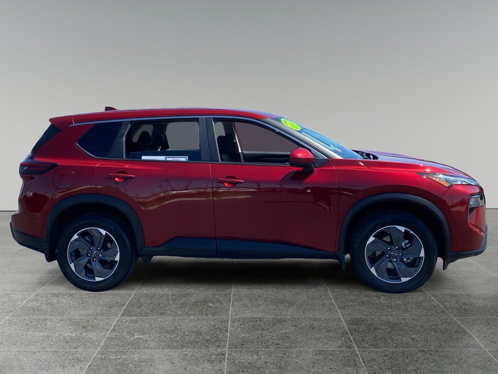 Used 2025 Nissan Rogue SV FWD image 6