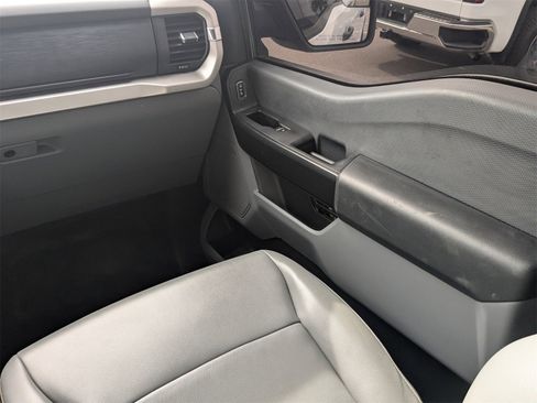 Used 2021 Ford F150 XL w/ Trailer Tow Package image 18