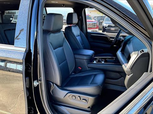 Certified 2025 Chevrolet Tahoe LT image 8