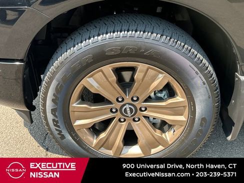 Certified 2024 Nissan Titan SV w/ SV Bronze Edition Package image 8