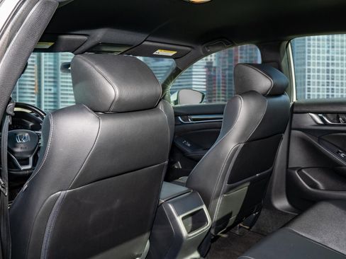 Certified 2019 Honda Accord Sport image 17