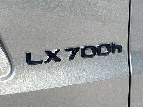 New 2026 Lexus LX 700h Luxury AWD/4WD image 11