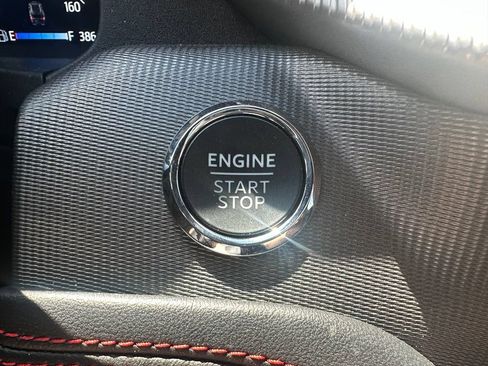 Used 2025 Ford Explorer ST AWD/4WD image 19
