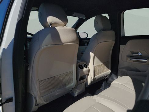 Certified 2026 Mercedes-Benz GLA 250 image 6