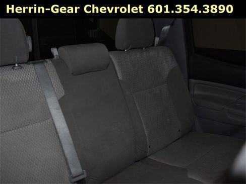 Used 2012 Toyota Tacoma PreRunner image 25