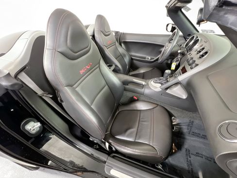 Used 2008 Pontiac Solstice GXP w/ Premium Package image 20