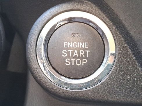 Certified 2024 Subaru Crosstrek 2.0i Premium image 23