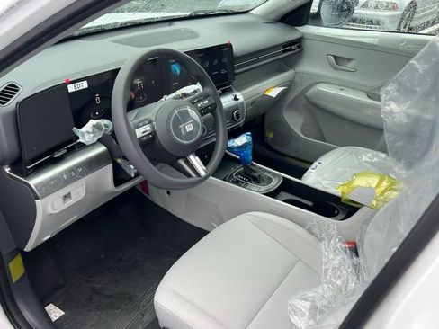 New 2026 Hyundai Kona SE AWD/4WD image 10