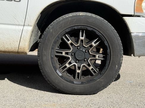 Used 2004 Dodge Ram 1500 Truck SLT w/ Trailer Tow Group image 8