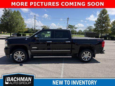 Used 2018 Chevrolet Silverado 1500 High Country AWD/4WD image 3