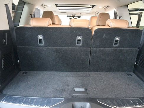 Used 2025 INFINITI QX80 Sensory image 85