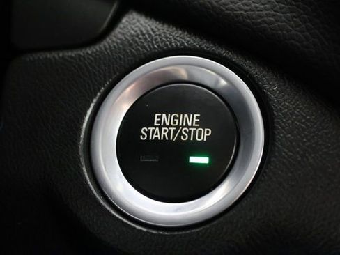 Used 2022 Chevrolet Equinox LT image 16