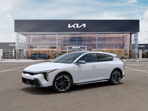 New 2026 Kia K4 GT-Line Turbo FWD image 3