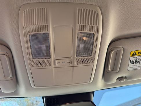 Used 2025 MAZDA CX-5 AWD 2.5 S w/ Select Package image 21