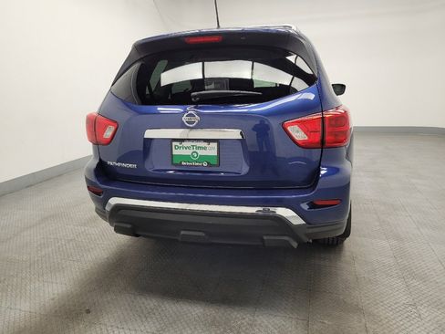Used 2018 Nissan Pathfinder S image 7
