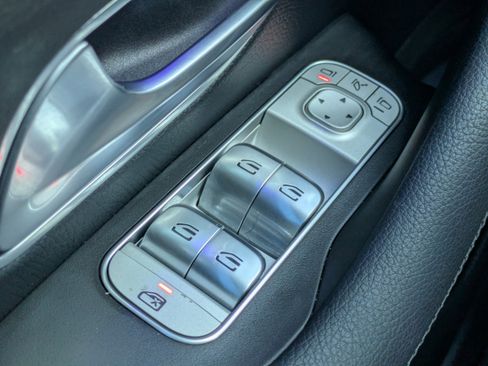 Used 2024 Mercedes-Benz GLE 350 4MATIC image 28