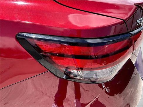 Used 2020 Nissan Sentra SR FWD image 30
