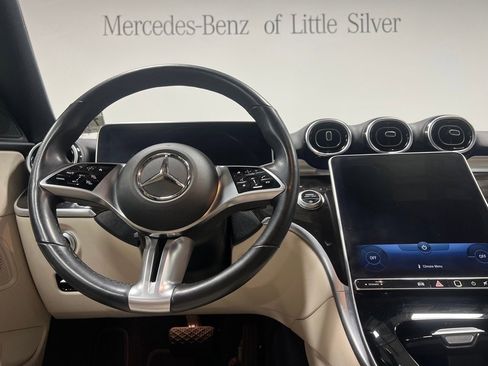 Used 2022 Mercedes-Benz C 300 4MATIC Sedan image 31
