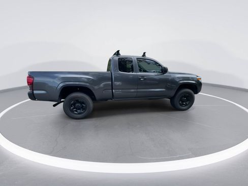 Used 2021 Toyota Tacoma SR AWD/4WD image 8